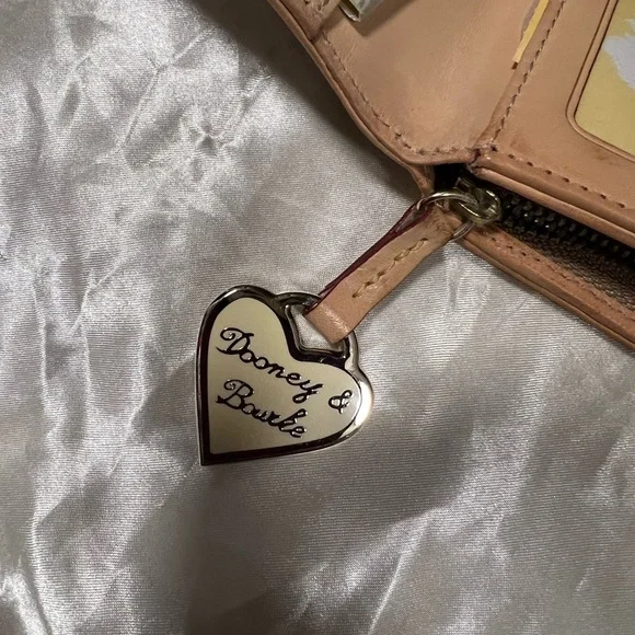 Dooney & Bourke large wallet. Brand new, never used. - Picture 5 of 5